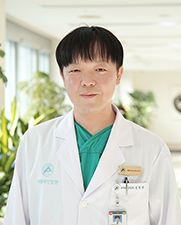 권혁재님의 목록 이미지입니다.